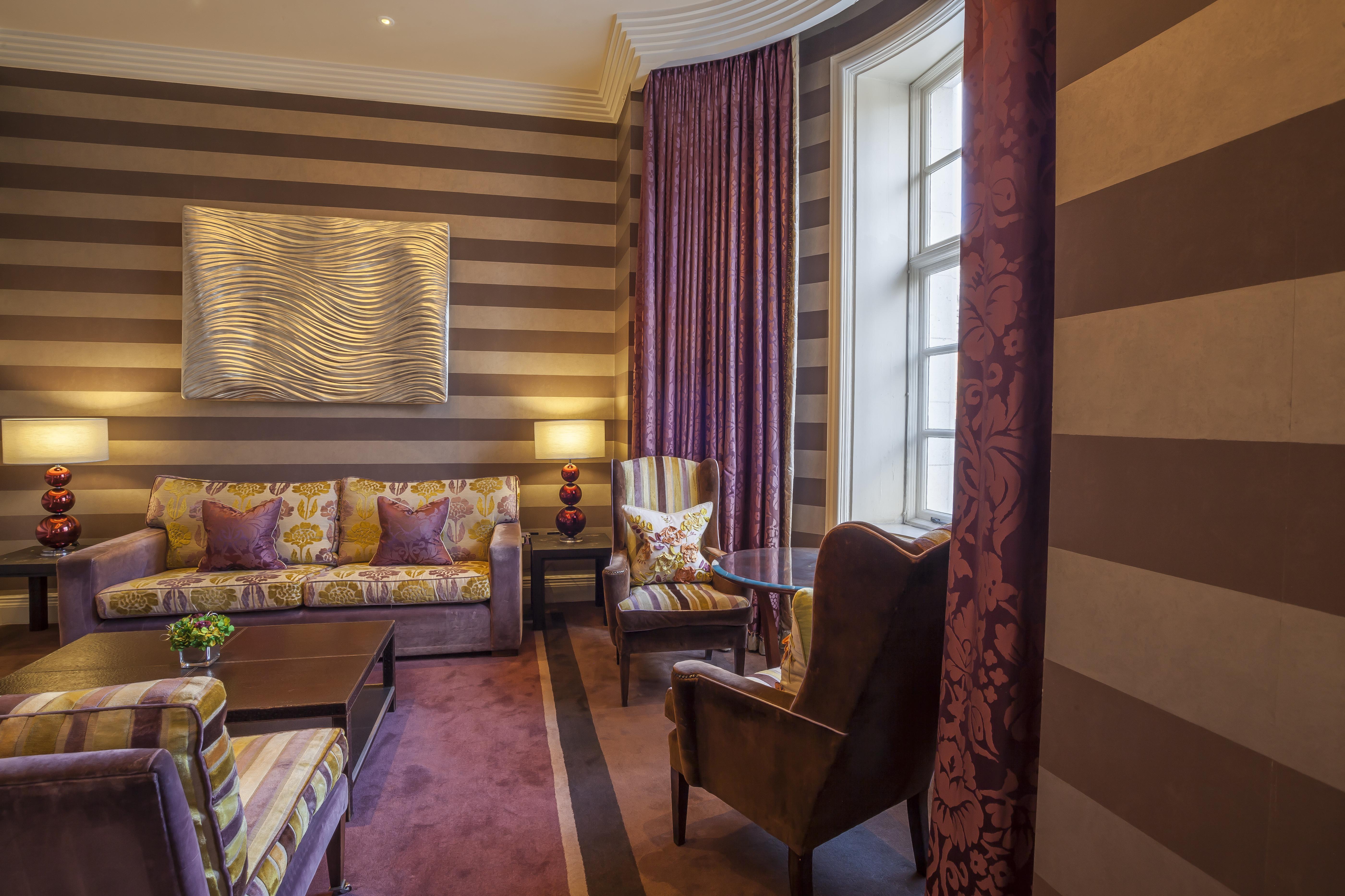 فندق ذا روزيت ريدينغ ريدينج المظهر الخارجي الصورة A suite at the hotel