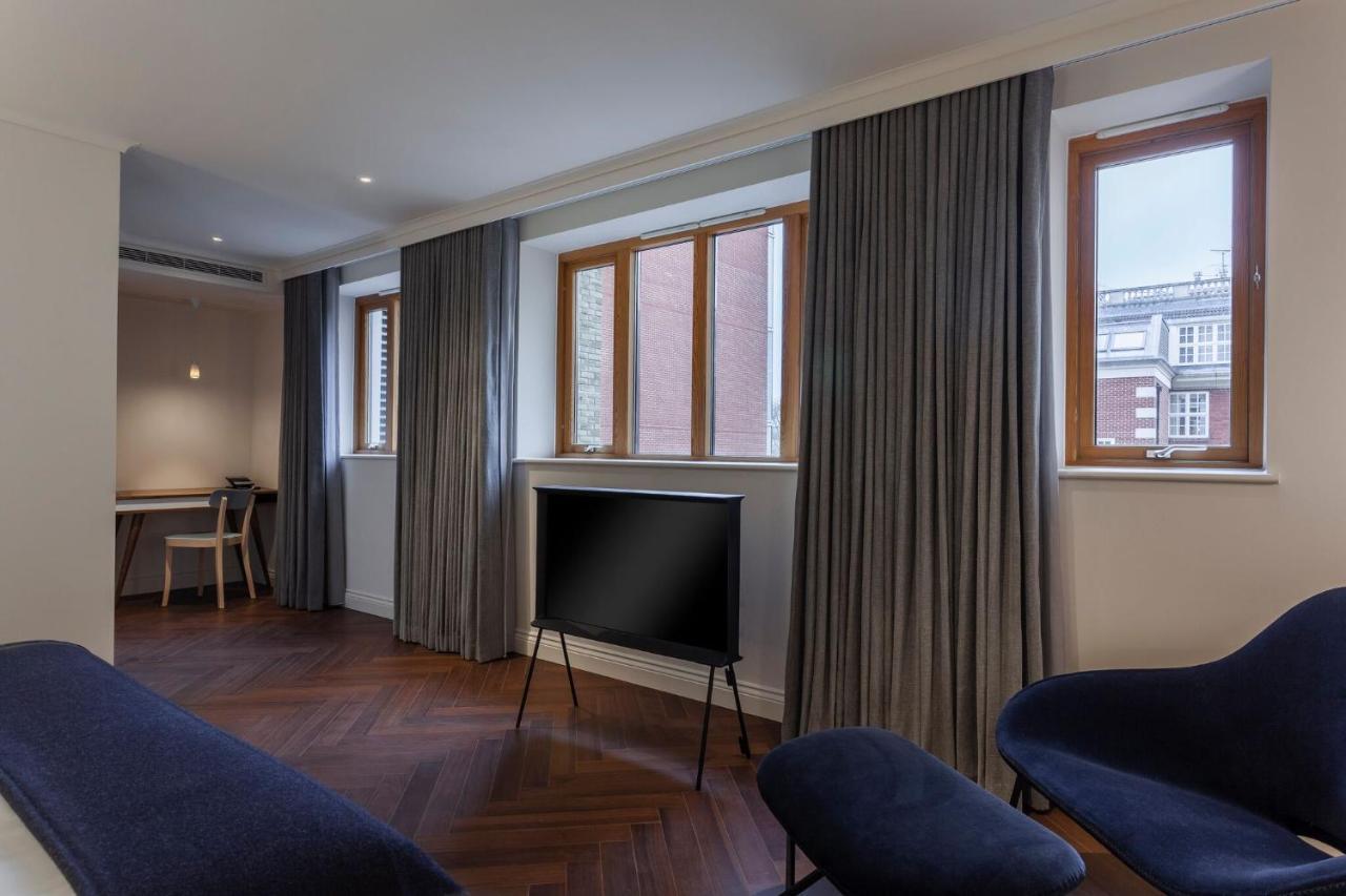فندق ذا روزيت ريدينغ ريدينج المظهر الخارجي الصورة A room at the hotel